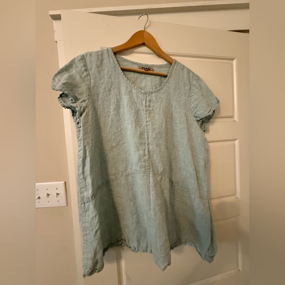 Flax size M shirt sleeved tunic in aqua tunic